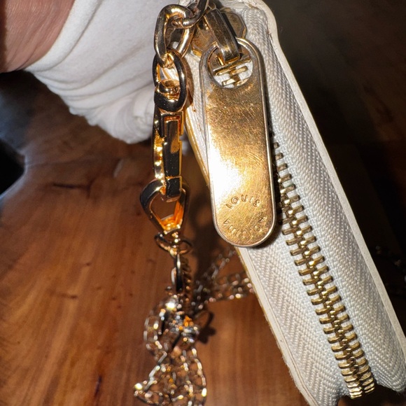 Louis Vuitton
2008 LV Monogram Zippy Wallet vintage yellow - Picture 4 of 17